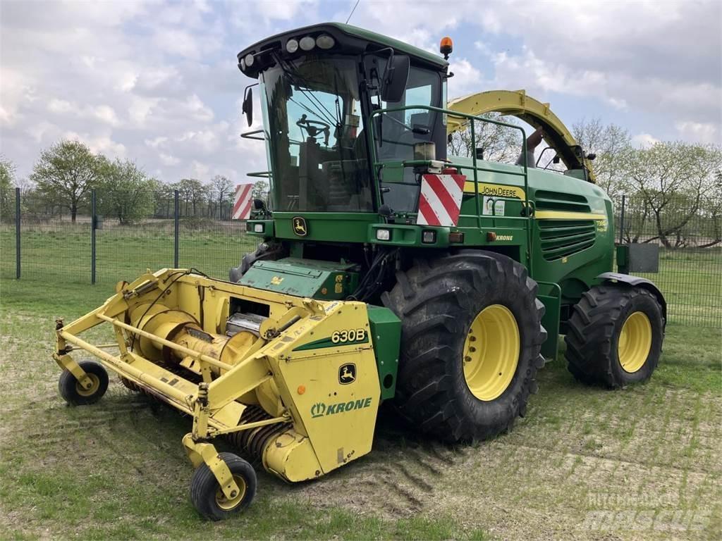 John Deere 7380 自走式フォレージハーベスター