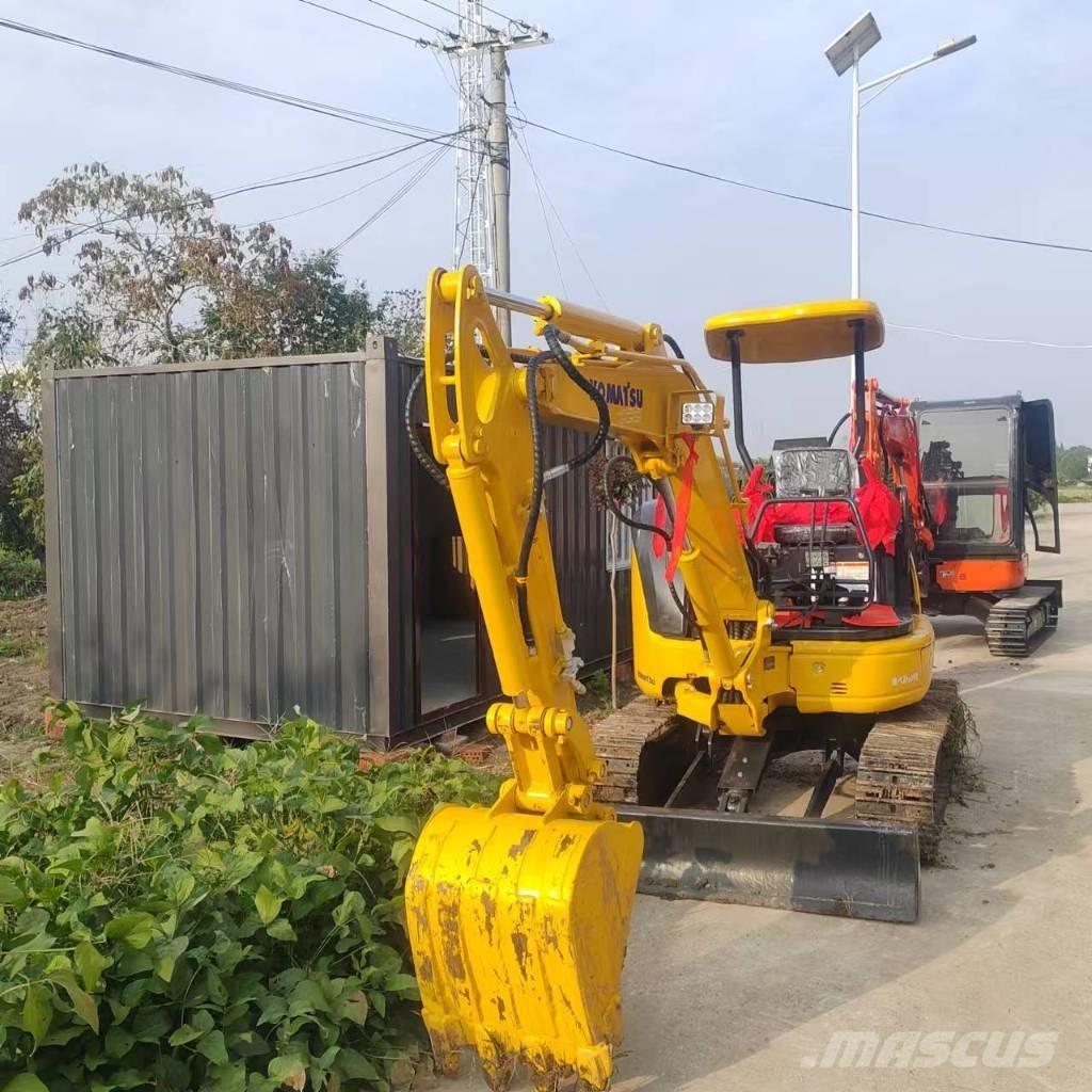 Komatsu PC 35 MR ミニ油圧ショベル 7t以下（ミニユンボ・ミニディガー）