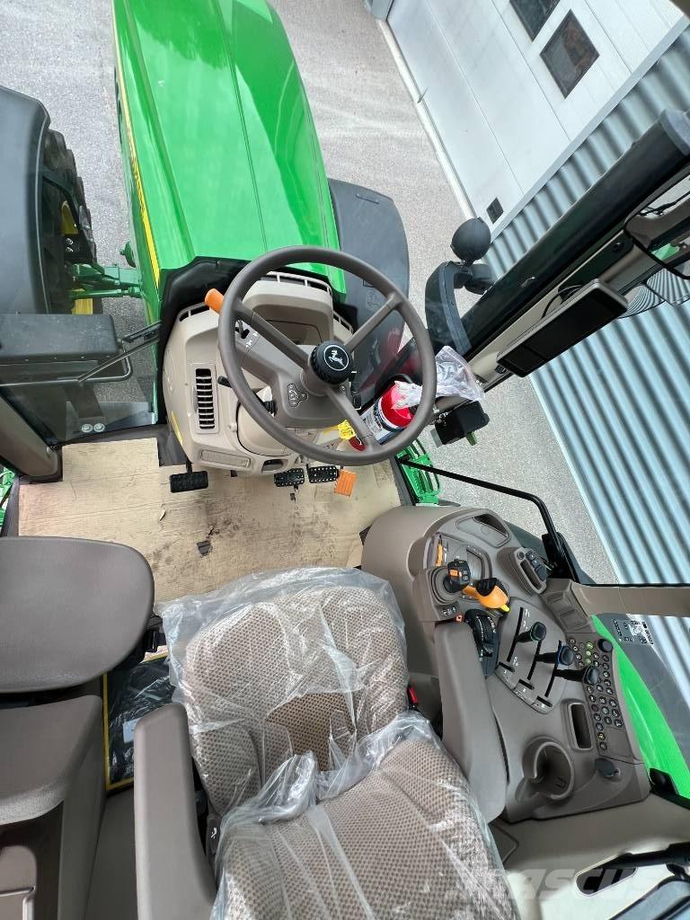 John Deere 6155 M トラクター