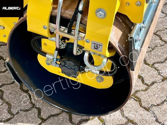Bomag BW 100 AD M-5 タンデムローラ