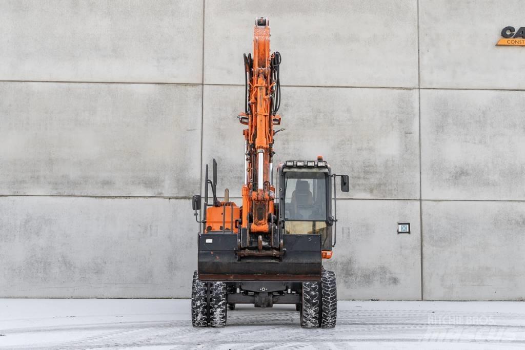Doosan DX 140 W-3 ホイール式油圧ショベル（パワーショベル・ユンボ・バックホー）