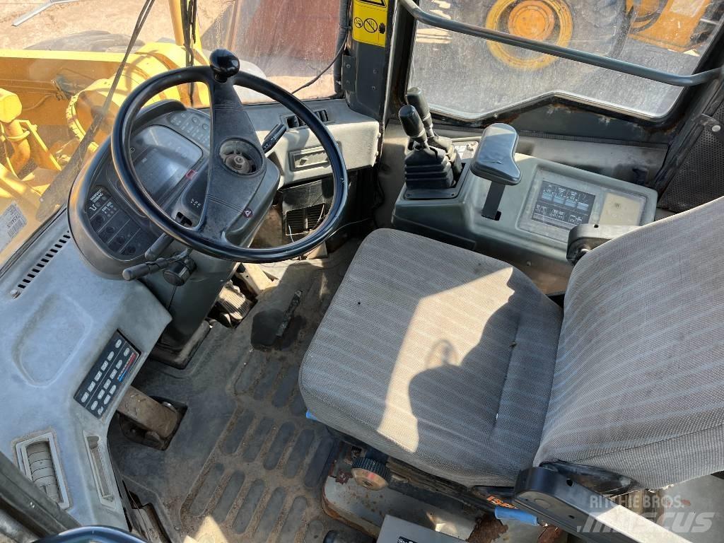 Komatsu WA 480 ホイールローダー・タイヤショベル