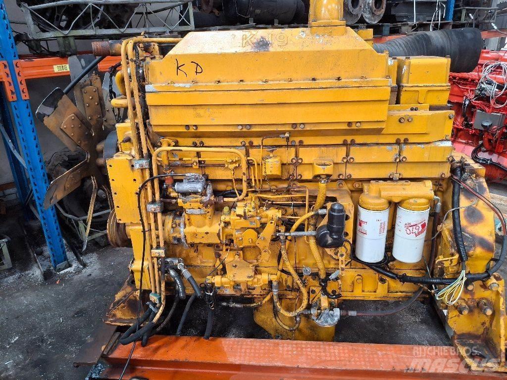 Cummins KTA19C エンジン