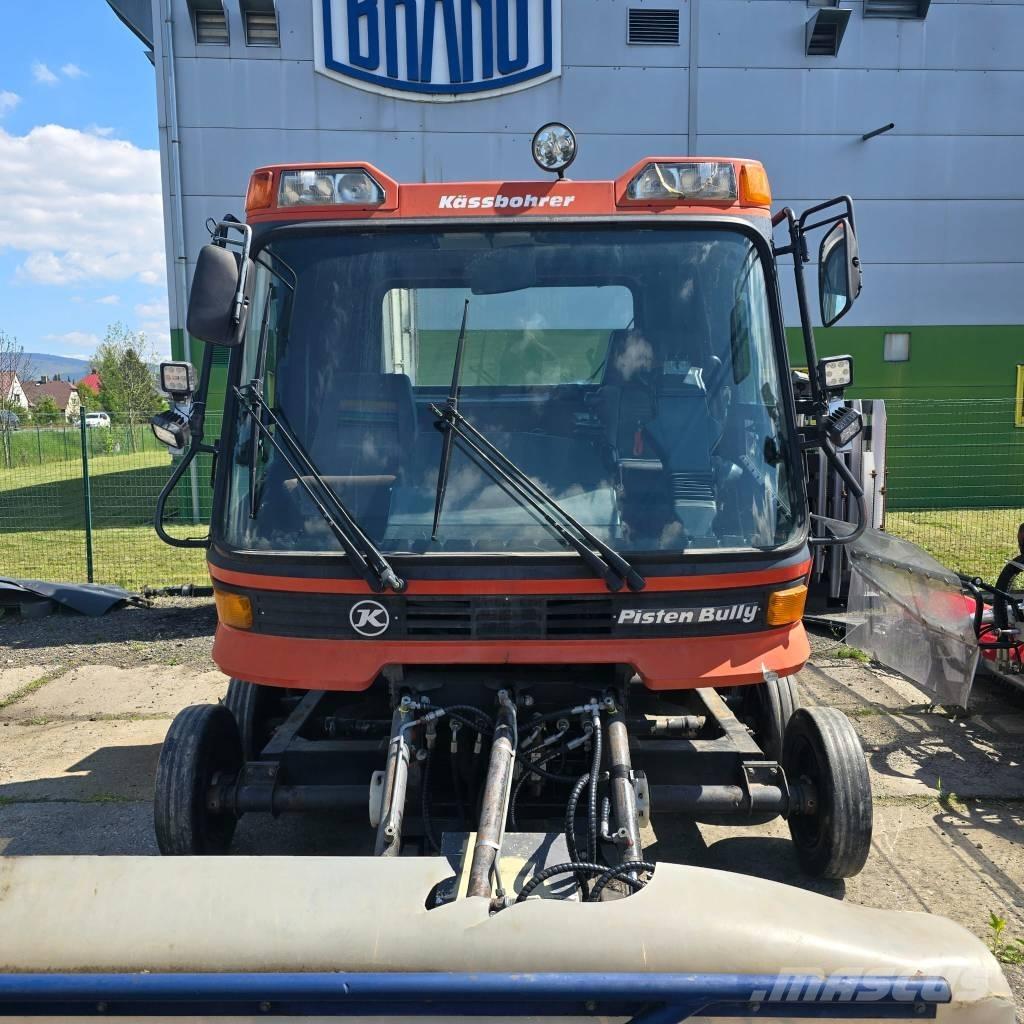 Kässbohrer PB 240 スノーグルーマー
