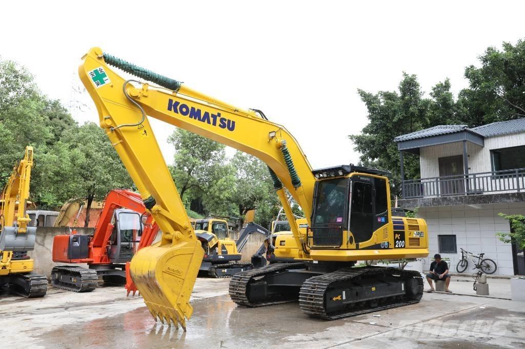 Komatsu PC 200-8 ミニ油圧ショベル 7t以下（ミニユンボ・ミニディガー）
