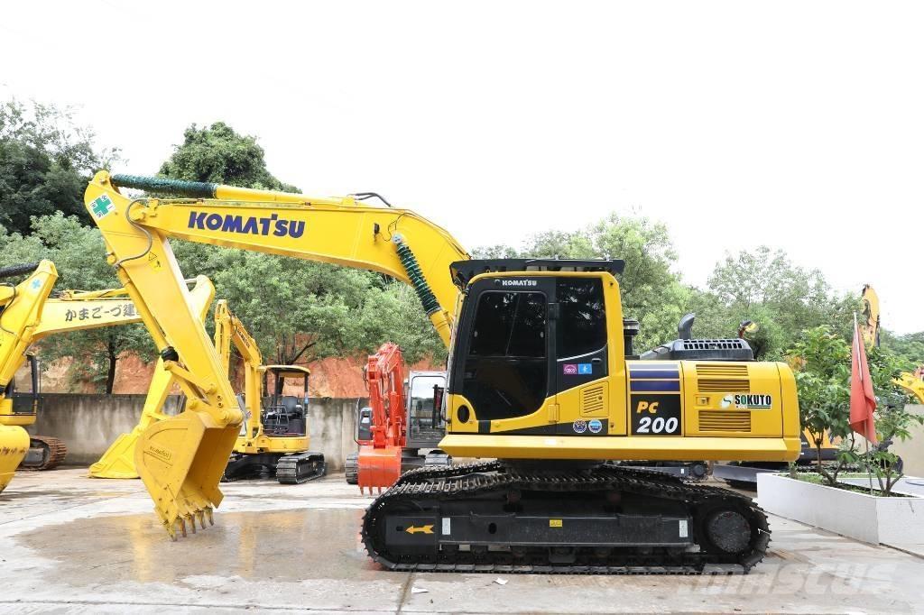Komatsu PC 200-8 ミニ油圧ショベル 7t以下（ミニユンボ・ミニディガー）