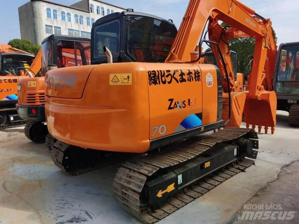 Hitachi ZX70 中型油圧ショベル 7ｔ-12ｔ（ユンボ・パワーショベル・バックホー）