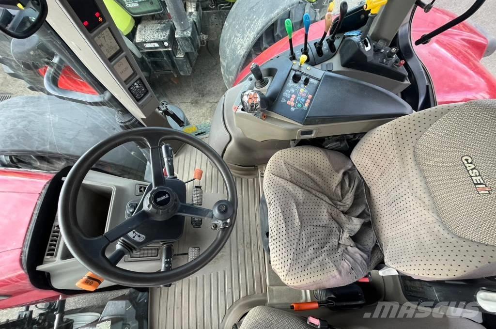 CASE PUMA 200 トラクター