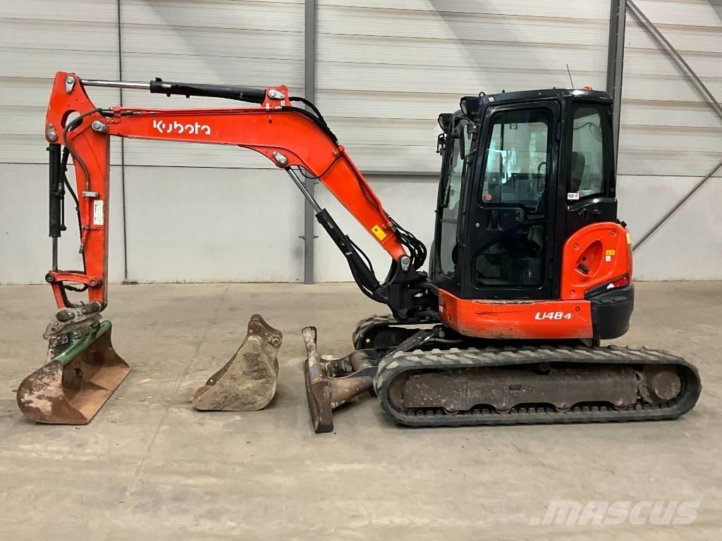 Kubota U 48-4 ミニ油圧ショベル 7t以下（ミニユンボ・ミニディガー）