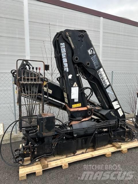 Hiab 122 B-3 CL ローダークレーン