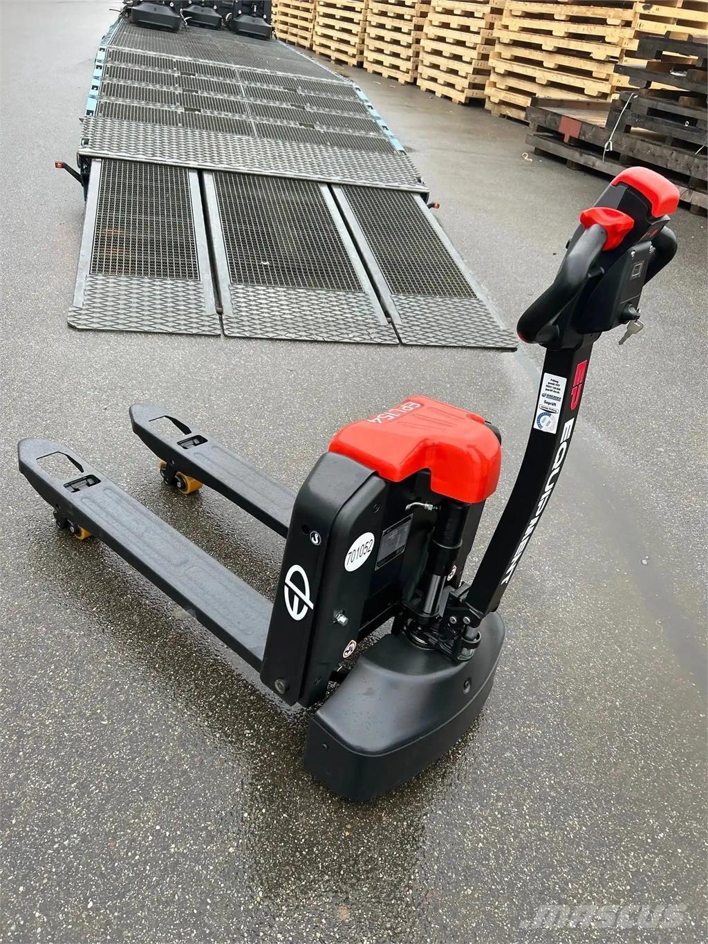 EP L 154 その他リフトとプラットフォーム