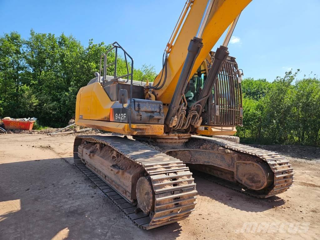 LiuGong 942 F 大型油圧ショベル12t以上（パワーショベル・ユンボ）