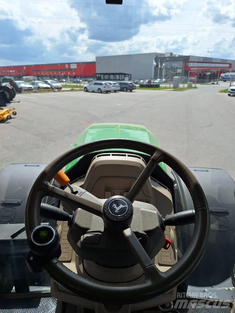 John Deere 6R 155 トラクター