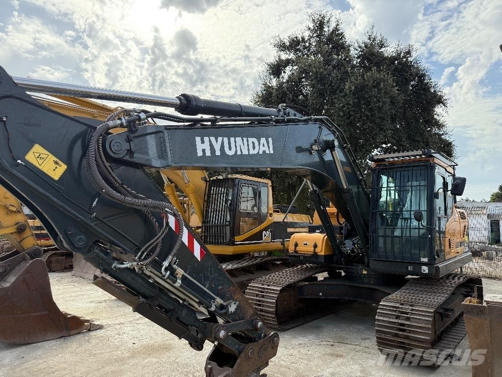 Hyundai HX 220 AL 大型油圧ショベル12t以上（パワーショベル・ユンボ）