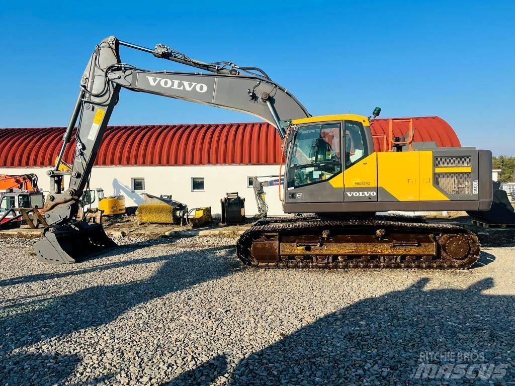 Volvo EC 220 EL 大型油圧ショベル12t以上（パワーショベル・ユンボ）