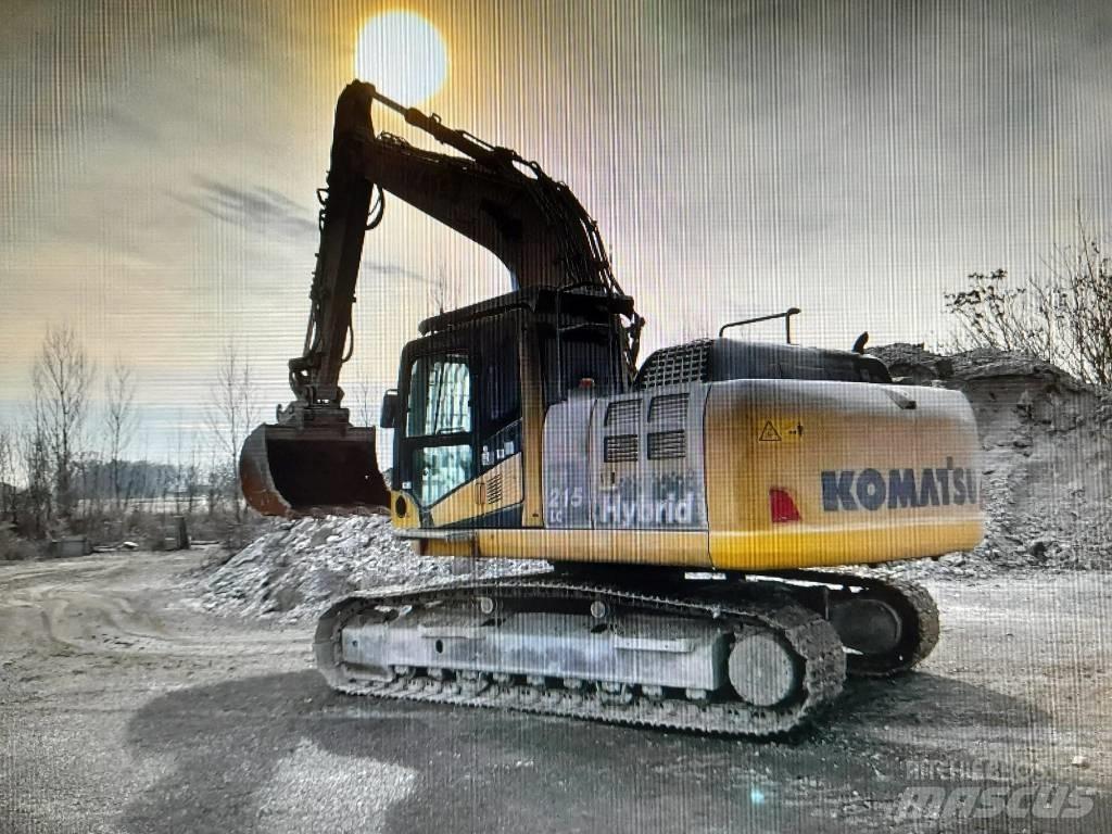 Komatsu HB 215 LC 大型油圧ショベル12t以上（パワーショベル・ユンボ）