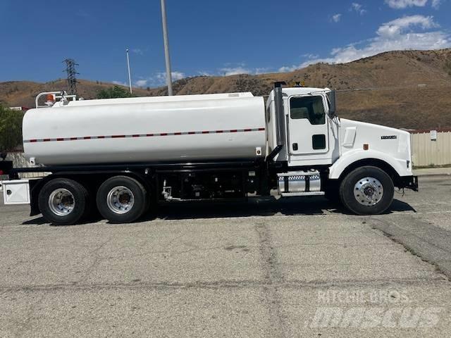 Kenworth T 800 タンカートラック