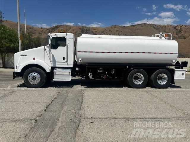 Kenworth T 800 タンカートラック