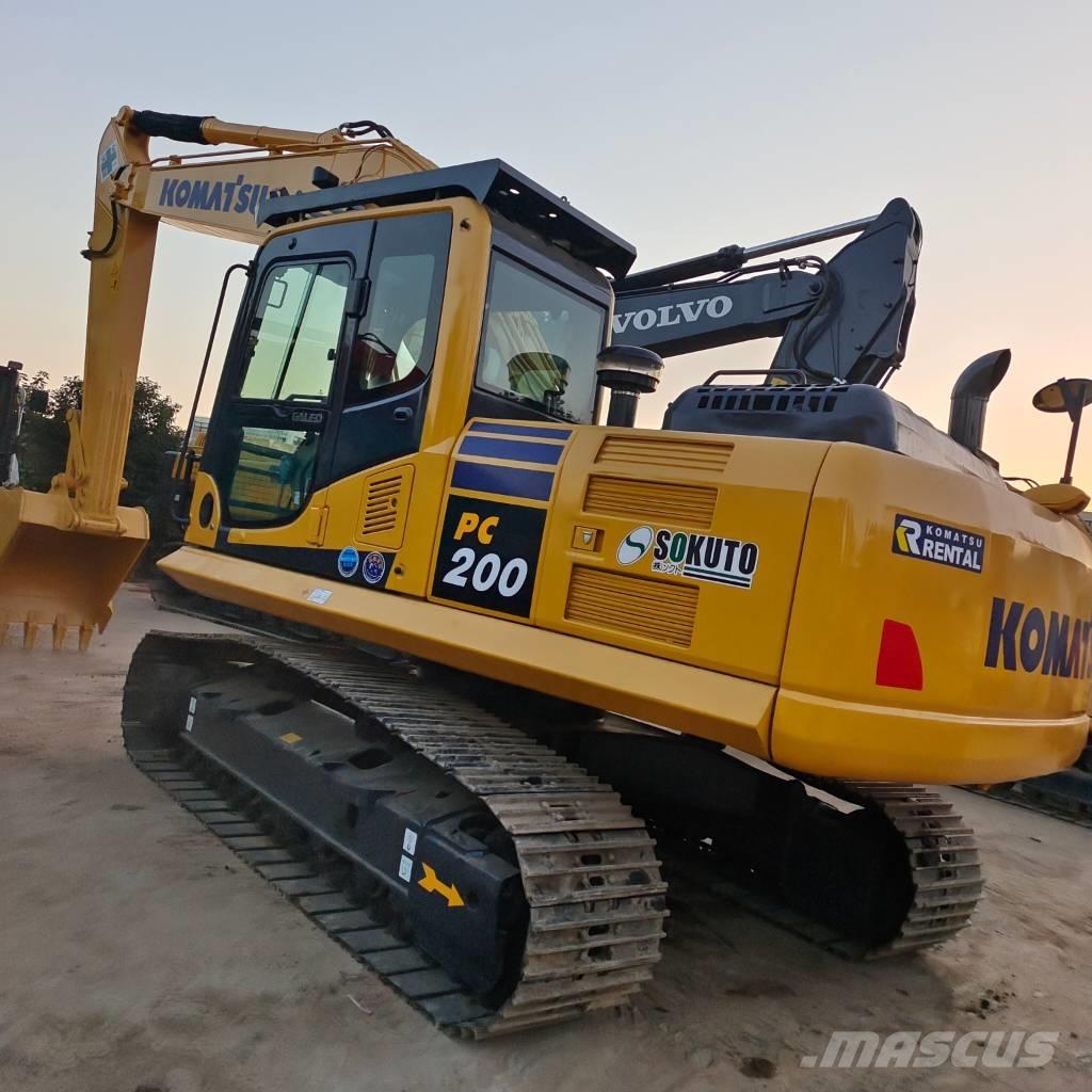 Komatsu PC 200-8 大型油圧ショベル12t以上（パワーショベル・ユンボ）