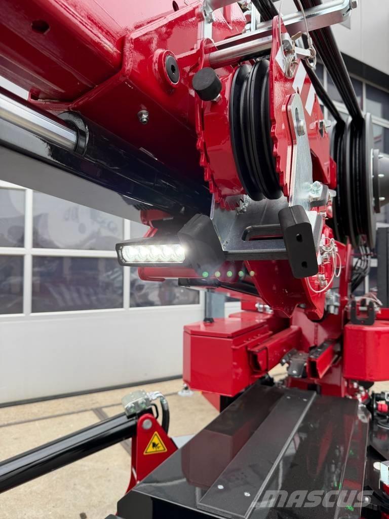 Hoeflon C6e ミニクレーン