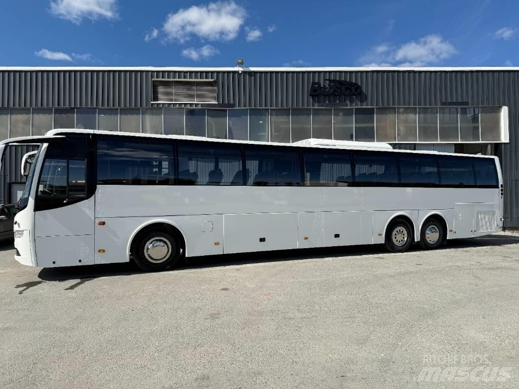 Volvo B8R 9700S 長距離バス