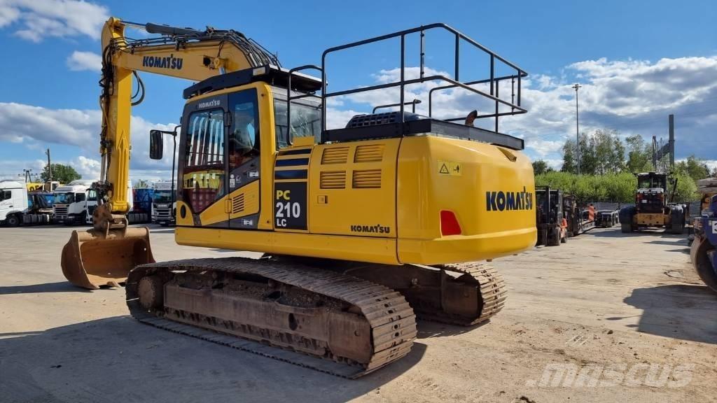 Komatsu PC 210 LC-11 大型油圧ショベル12t以上（パワーショベル・ユンボ）