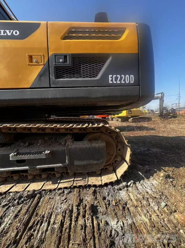 Volvo EC 220 D 大型油圧ショベル12t以上（パワーショベル・ユンボ）