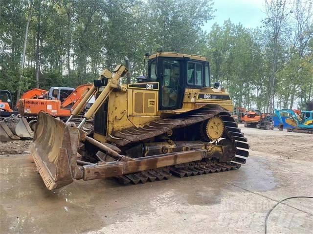 CAT D 6 R ブルドーザー