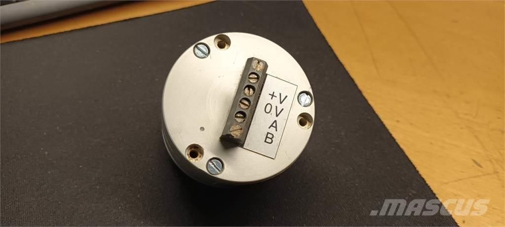 Rottne 046-E0226 電子機器