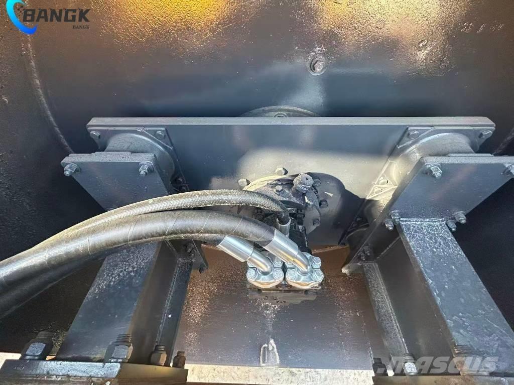 XCMG XS 223 J 振動ローラ