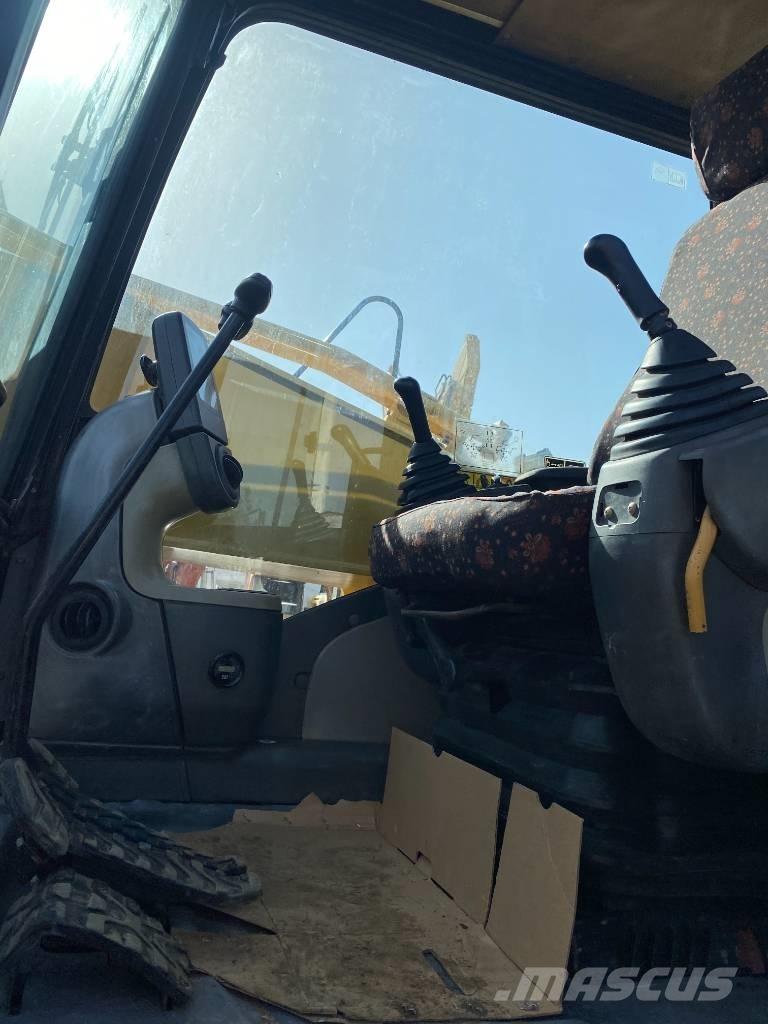 CAT 326D2L 大型油圧ショベル12t以上（パワーショベル・ユンボ）
