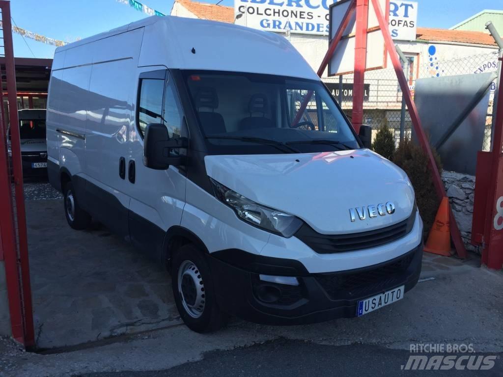 Iveco Daily 35 S 12 ボックストラック