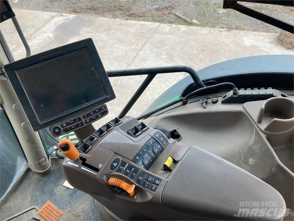 John Deere 6175R トラクター