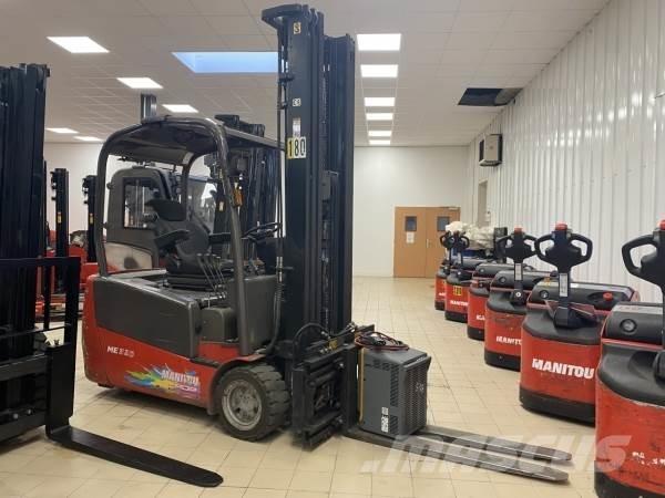 Manitou ME320 ラフターテレントラック