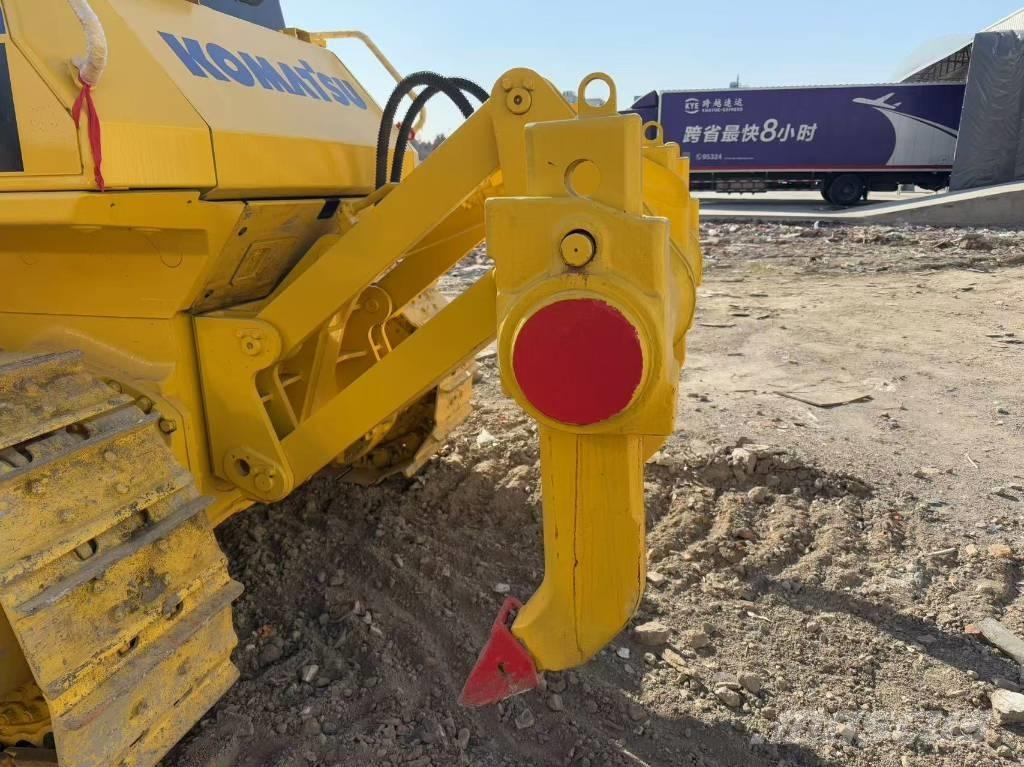 Komatsu D 85 EX-18 ブルドーザー