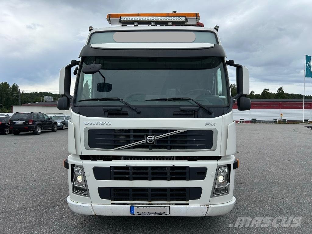Volvo FM 460 クレーントラック、ユニック車