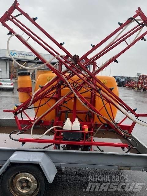 Junkkari 700/12 マウント型噴霧器