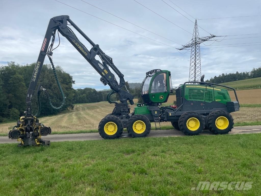John Deere 1270G 8WD ハーベスター
