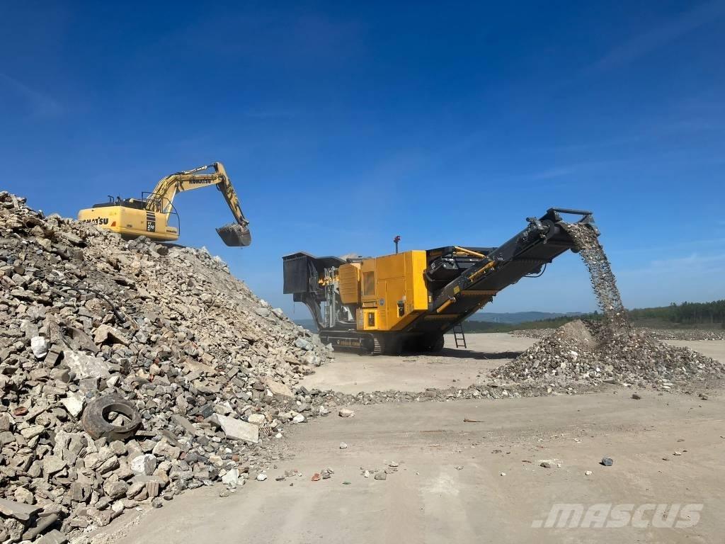 Tesab 700iE 自走式クラッシャー