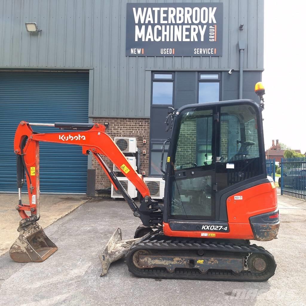 Kubota KX 027-4 ミニ油圧ショベル 7t以下（ミニユンボ・ミニディガー）