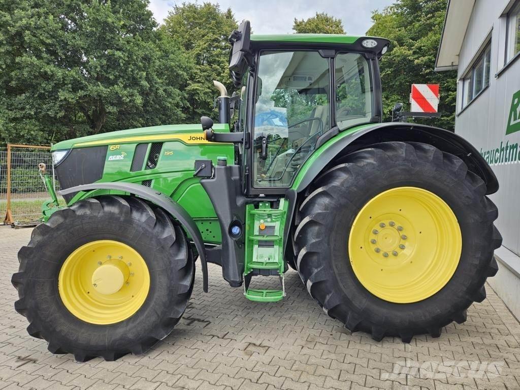 John Deere 6R195 トラクター