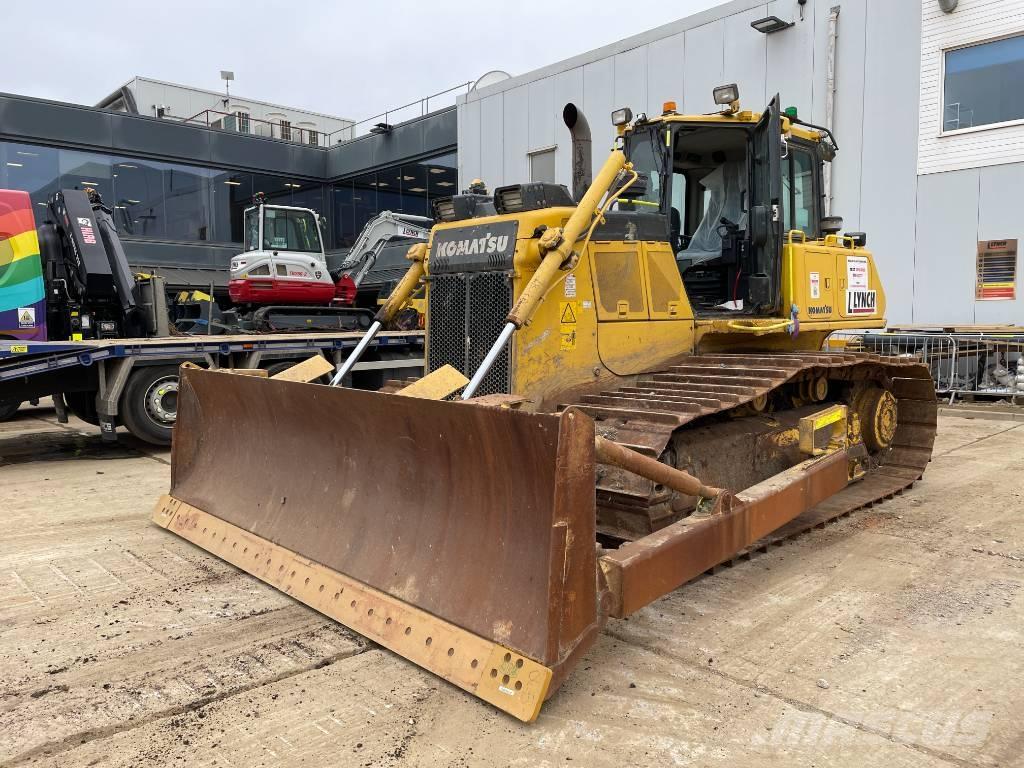 Komatsu D 65 PX-18E0 ブルドーザー