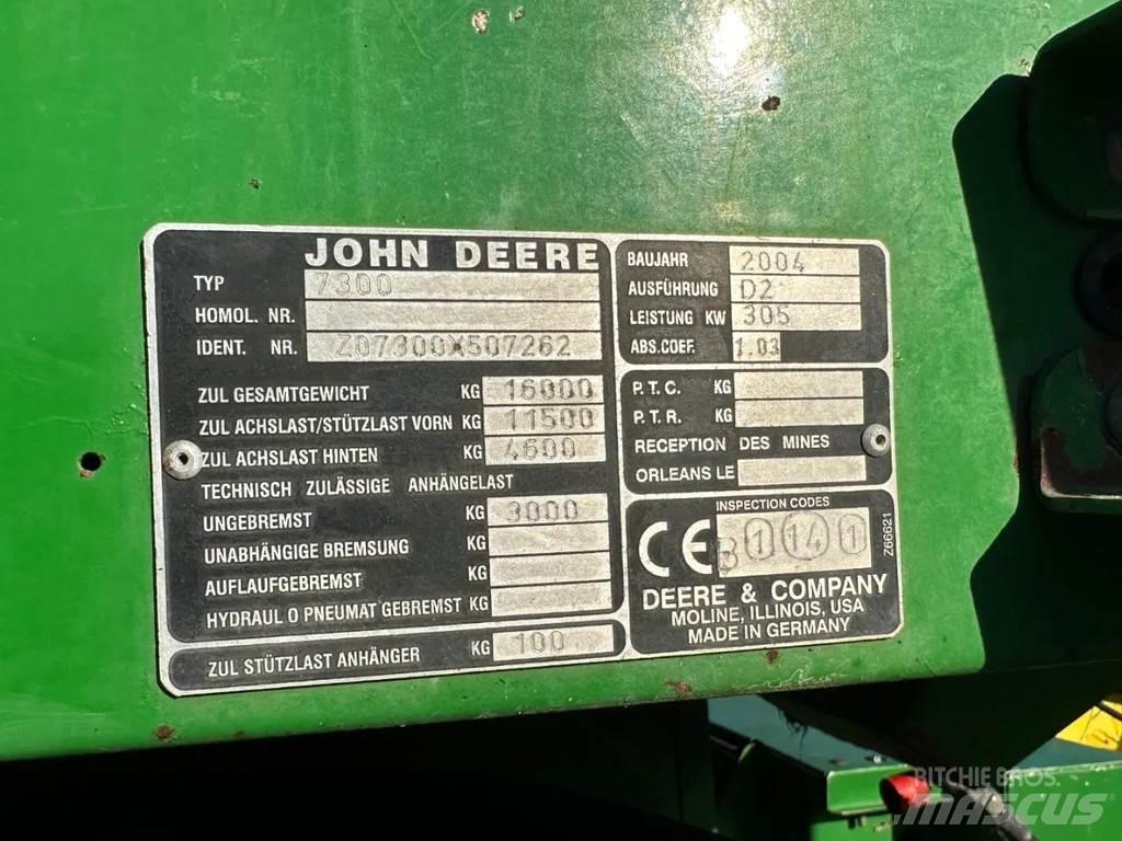 John Deere 7300 ウッドチッパー