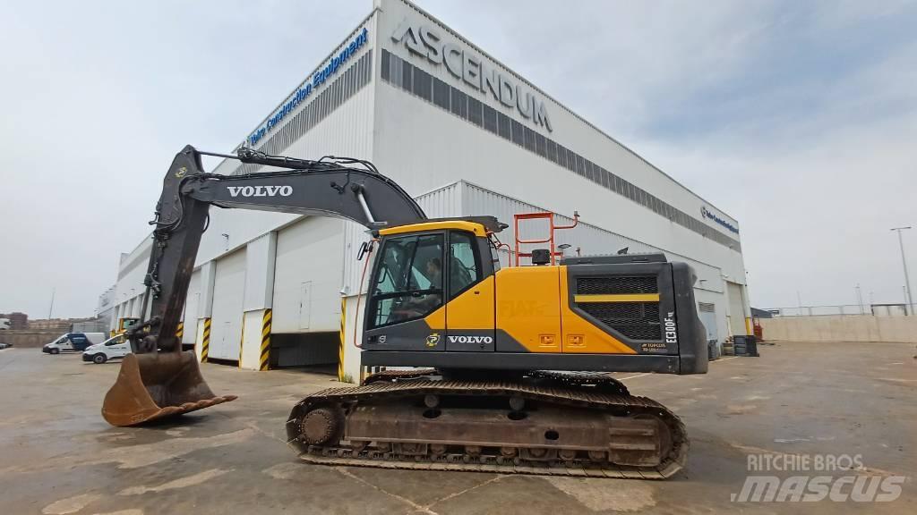 Volvo EC300ENL 大型油圧ショベル12t以上（パワーショベル・ユンボ）