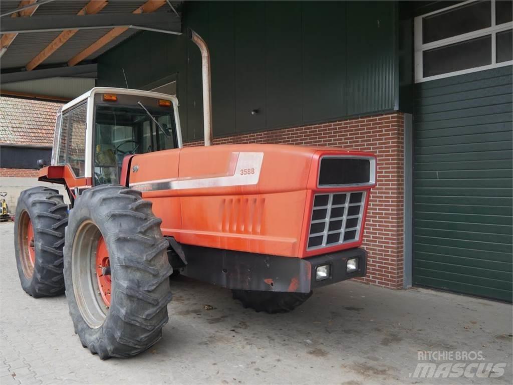 Case IH IHC 3588 トラクター
