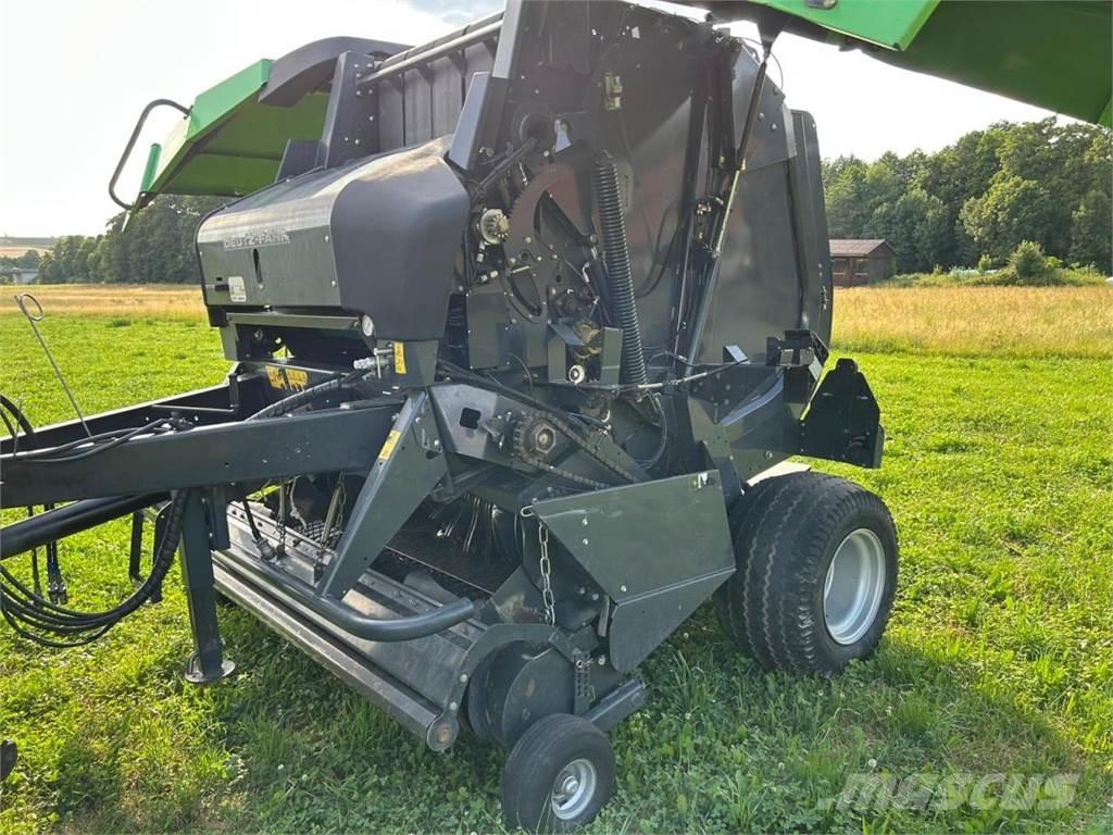 Kuhn VB 2260 ラウンドベーラー