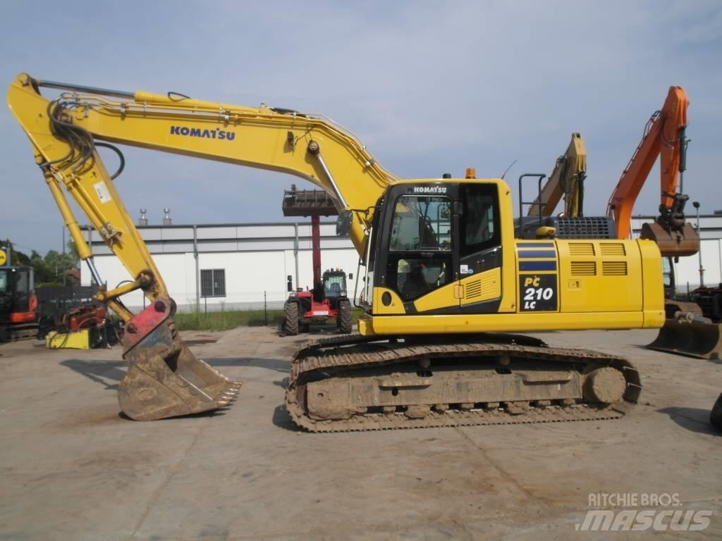 Komatsu PC 210 LC-11 大型油圧ショベル12t以上（パワーショベル・ユンボ）