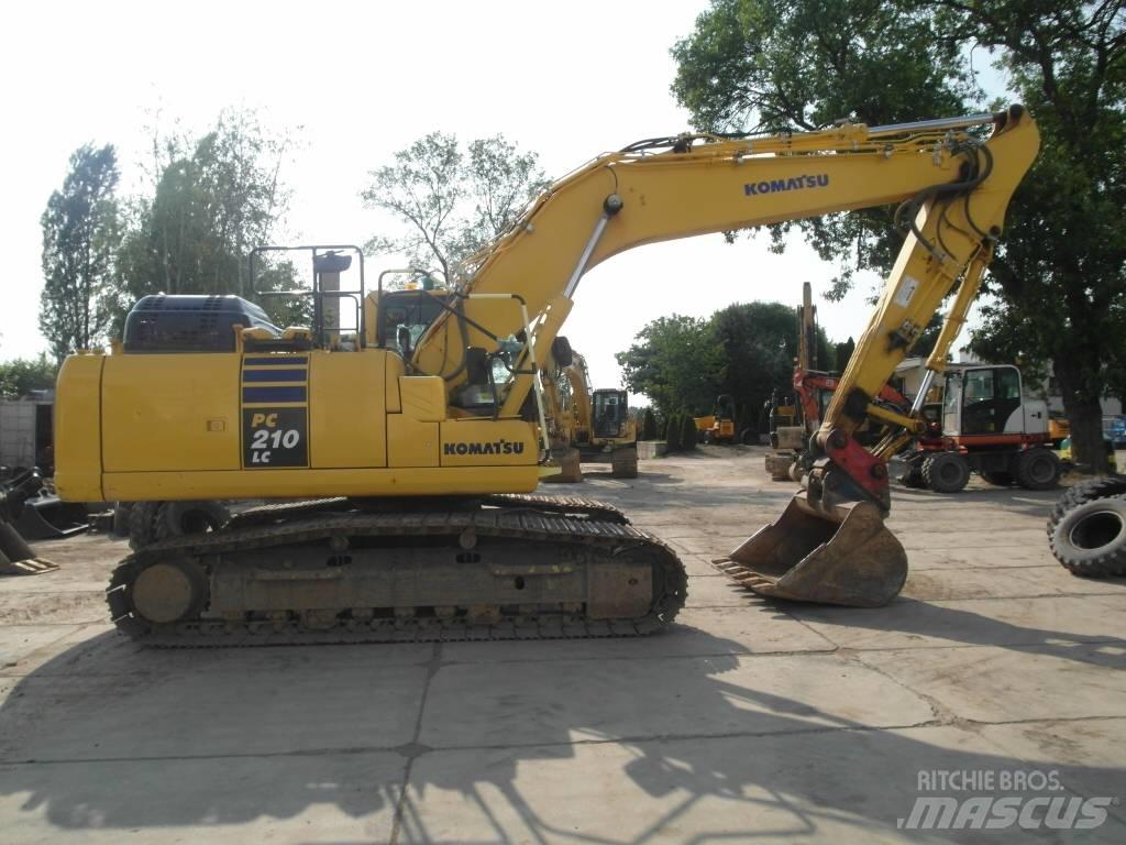 Komatsu PC 210 LC-11 大型油圧ショベル12t以上（パワーショベル・ユンボ）