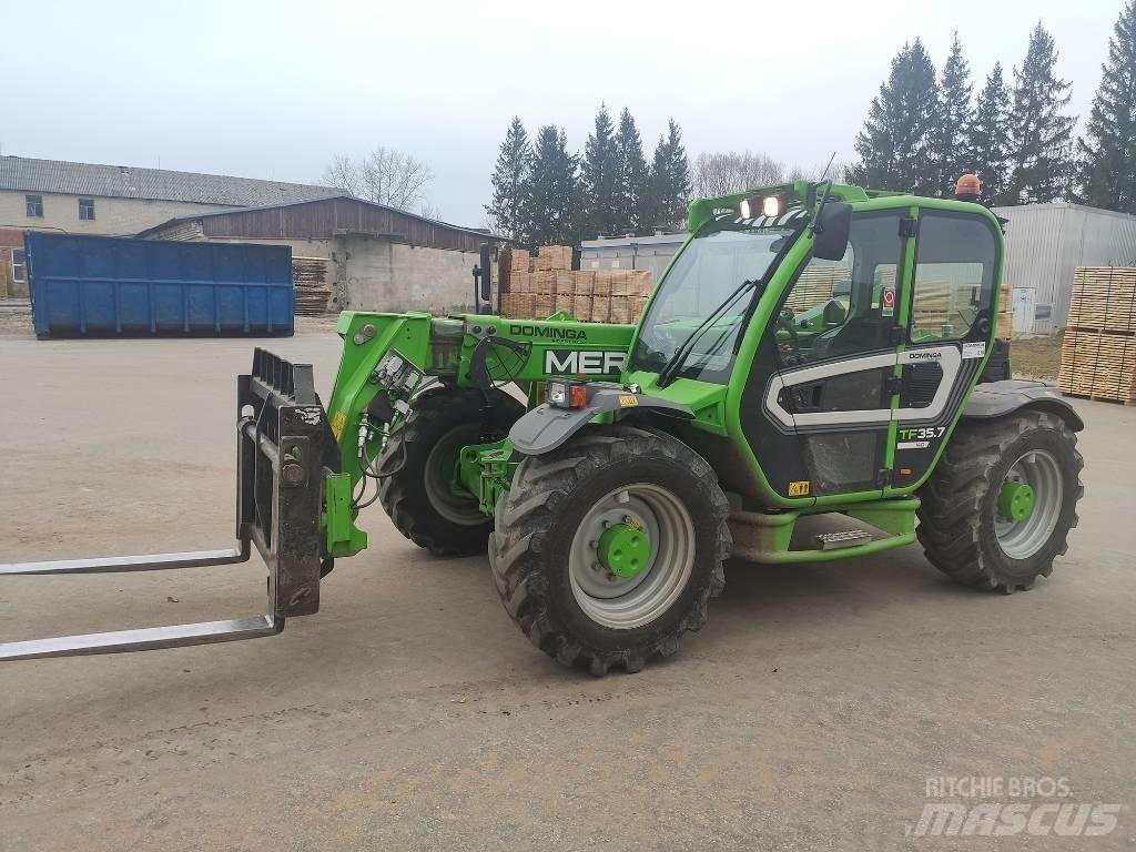 Merlo TF 35.7-140 農業用テレハンドラー