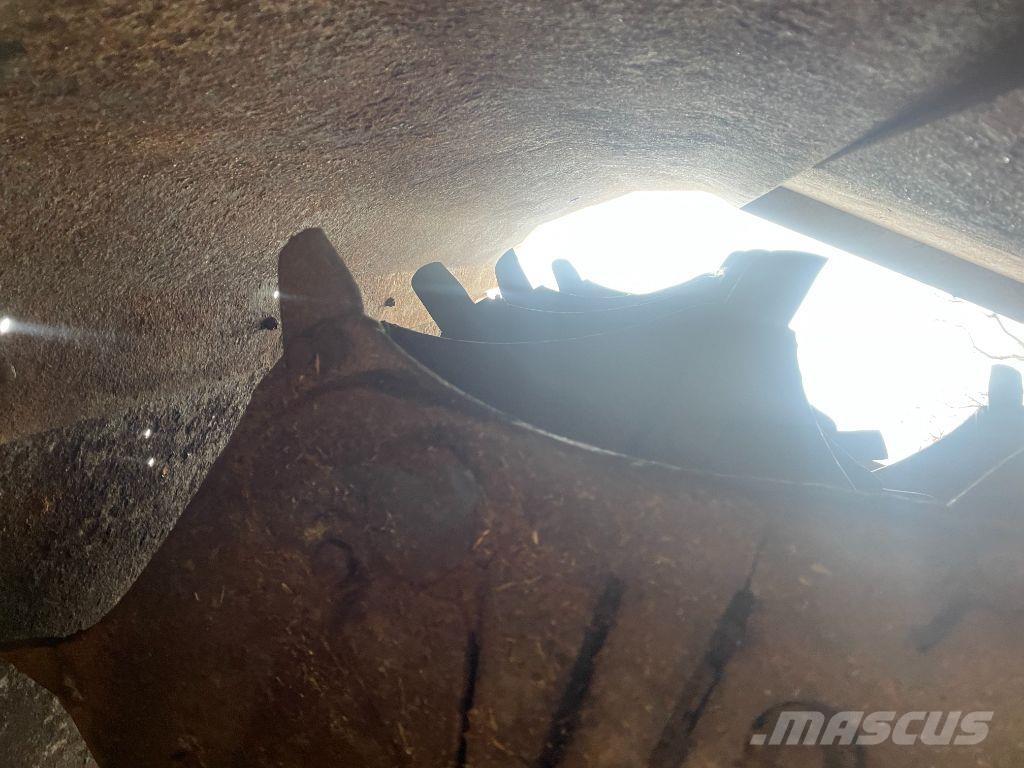 Samson SP 12 肥料散布機